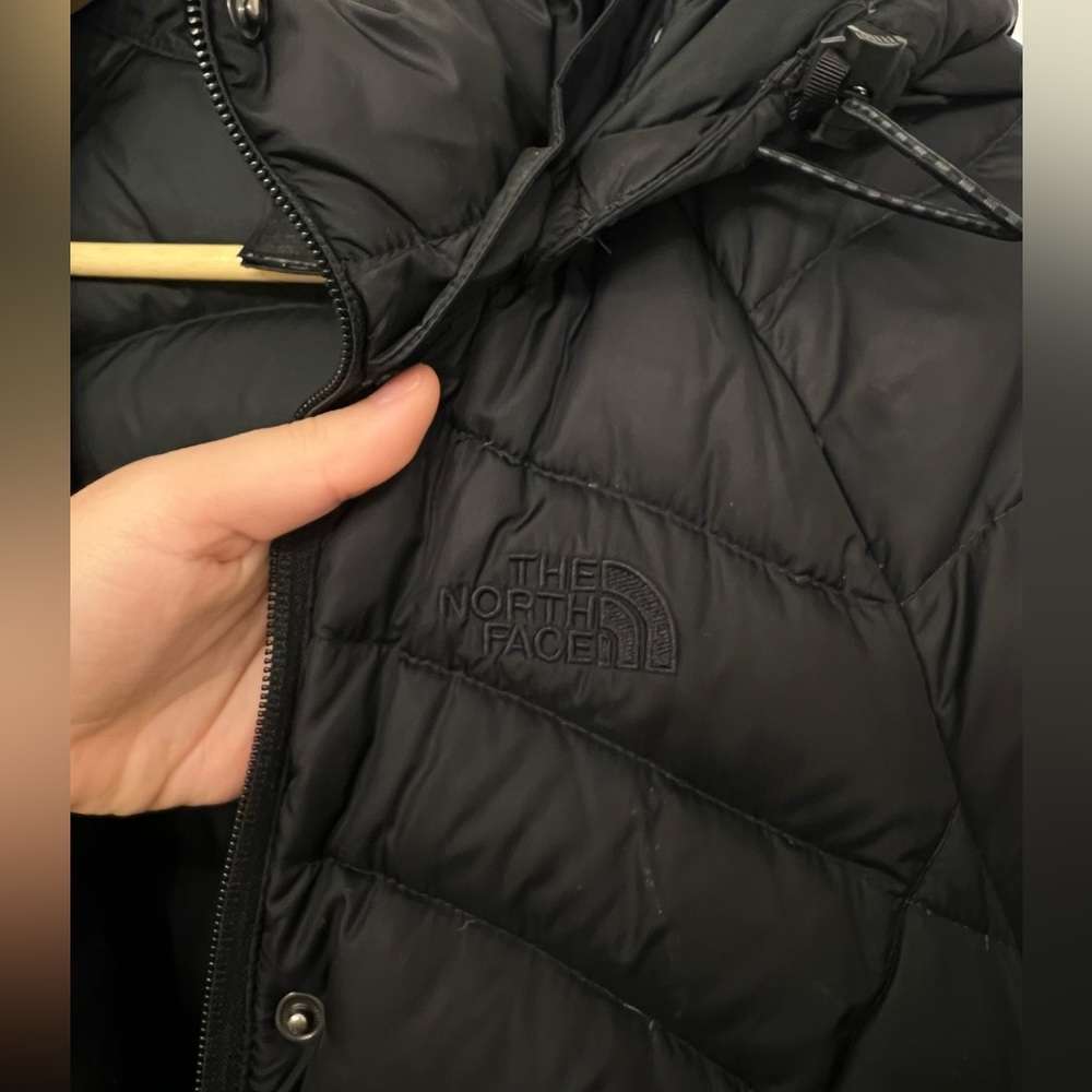 The North Face Women’s Winter Jacket 600 Size Small - Picture 4 of 12